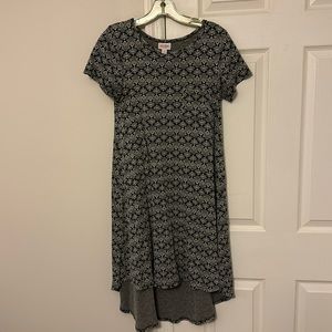 LuLaRoe black and white Carly